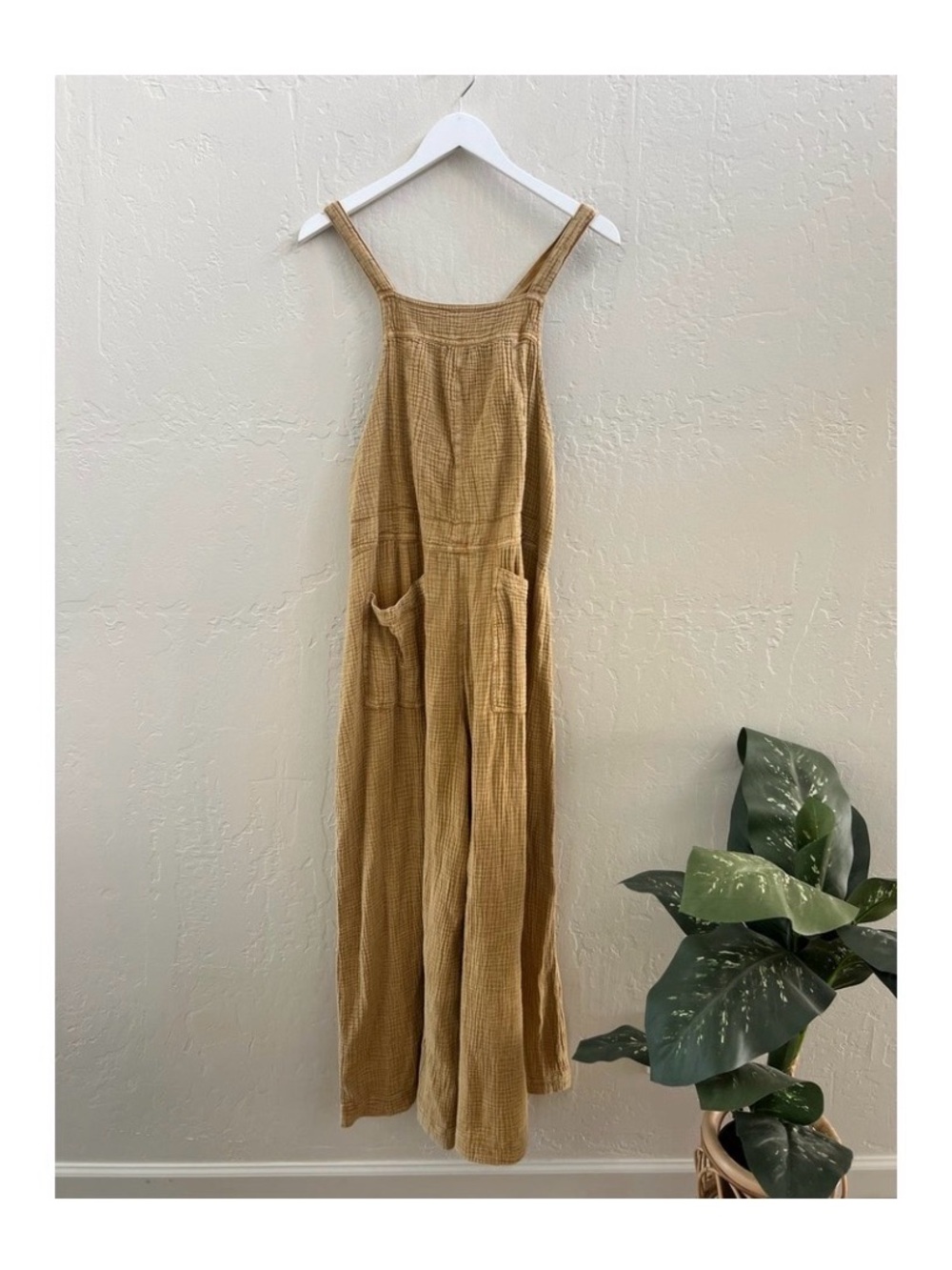 Free People Cyprus Ave Overalls in a golden mustard Wide Leg Cotton Gauze - Picture 3 of 11